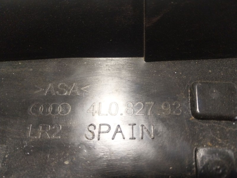 Recambio de aleron trasero para audi q7 (4lb) 3.0 tdi quattro referencia OEM IAM 4L0827933GRU 4L082793 