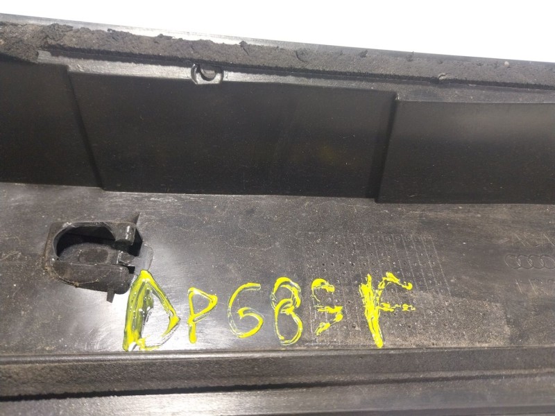 Recambio de aleron trasero para audi q7 (4lb) 3.0 tdi quattro referencia OEM IAM 4L0827933GRU 4L082793 