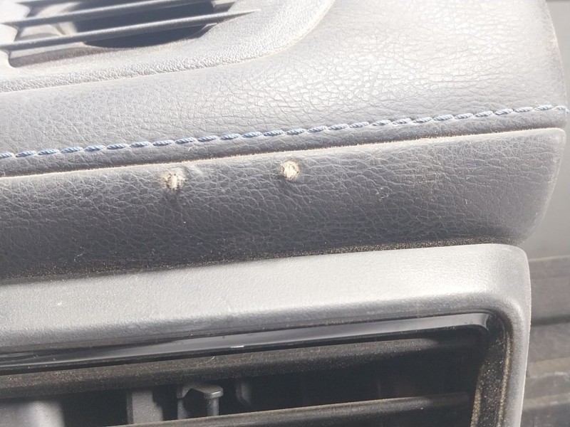 Recambio de salpicadero para nissan leaf (ze1) electric referencia OEM IAM 682005SH2B  985155SK0A