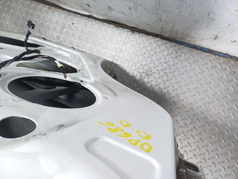 Recambio de puerta delantera derecha para peugeot boxer furgoneta 2.0 bluehdi 130 referencia OEM IAM 9004EC  