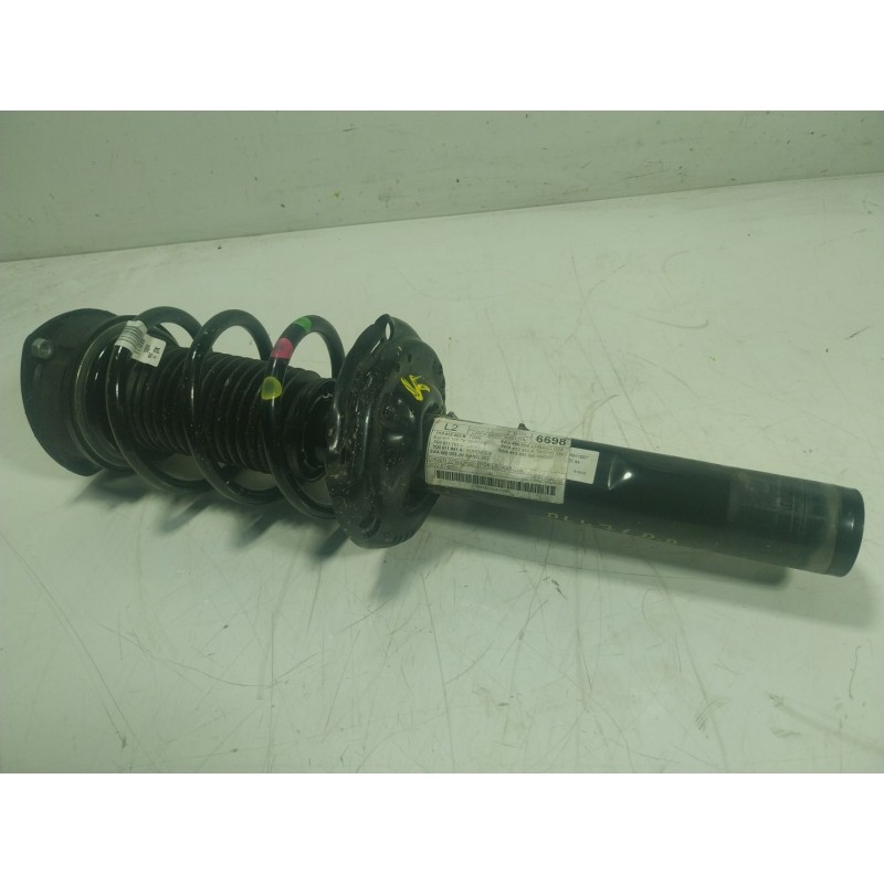 Recambio de amortiguador delantero derecho para seat leon sportstourer (kl8) style referencia OEM IAM 5WA413031CD 5WA413031AA 