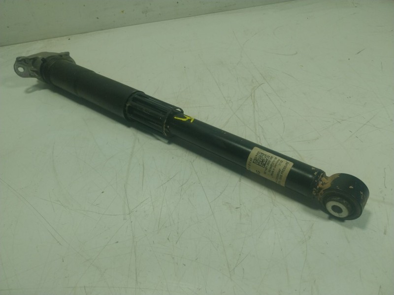 Recambio de amortiguador trasero derecho para seat leon sportstourer (kl8) style referencia OEM IAM 5WA513049F 5WA512013AF 