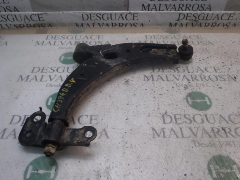 Recambio de brazo suspension inferior delantero derecho para kia carens 2.0 crdi ex monovolumen referencia OEM IAM   