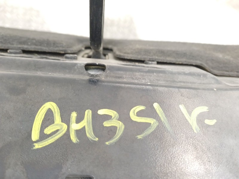 Recambio de capot delantero para peugeot 5008 premium referencia OEM IAM   