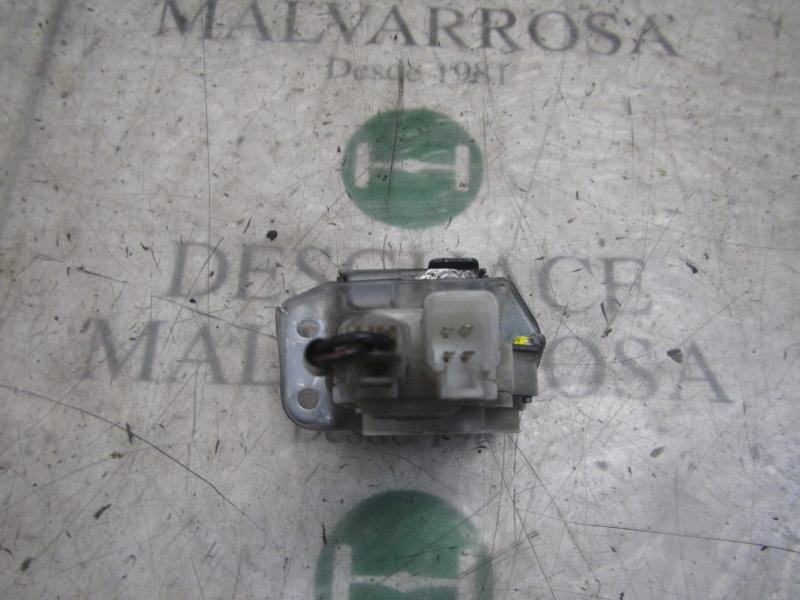 Recambio de cerradura maletero / porton para suzuki swift berlina (mz) gl (5-ptas.) referencia OEM IAM 8251063J00  