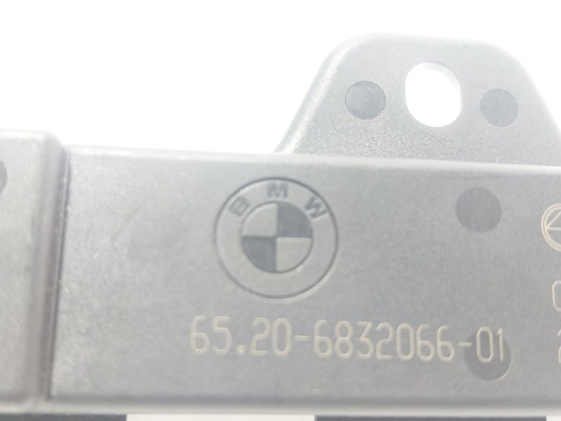 Recambio de modulo electronico para bmw 8 coupé (g15, f92) 840 d xdrive referencia OEM IAM 65206832066 6520683206601 