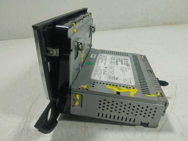 Recambio de sistema audio / radio cd para opel crossland x / crossland (p17, p2qo) 1.2 (75) referencia OEM IAM 1637205180 391455