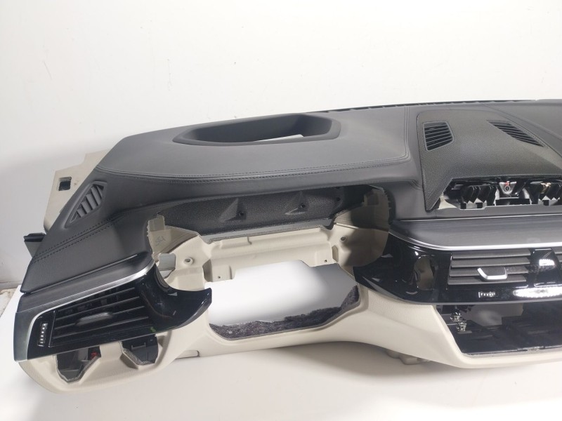 Recambio de salpicadero para bmw 5 (g30, f90) 540 i xdrive referencia OEM IAM 51458074935  