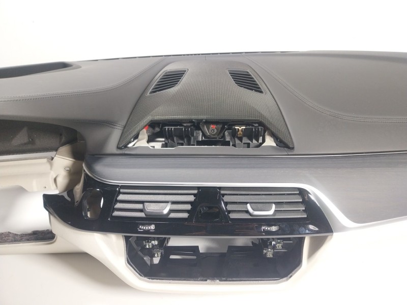 Recambio de salpicadero para bmw 5 (g30, f90) 540 i xdrive referencia OEM IAM 51458074935  