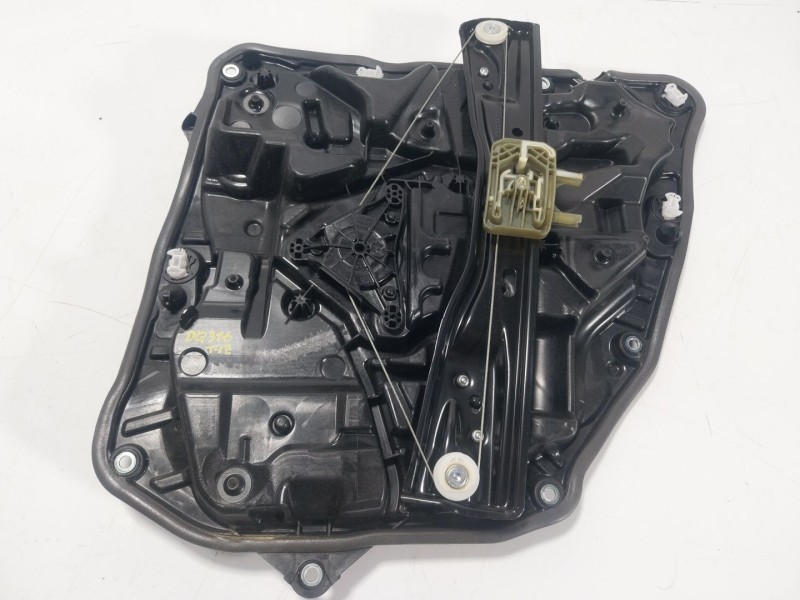 Recambio de elevalunas trasero izquierdo para bmw 5 (g30, f90) 540 i xdrive referencia OEM IAM 51337487087 736516717 