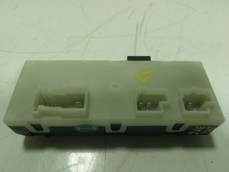 Recambio de modulo electronico para bmw 5 (g30, f90) 540 i xdrive referencia OEM IAM 61355A19DB2 61535A19DB2 