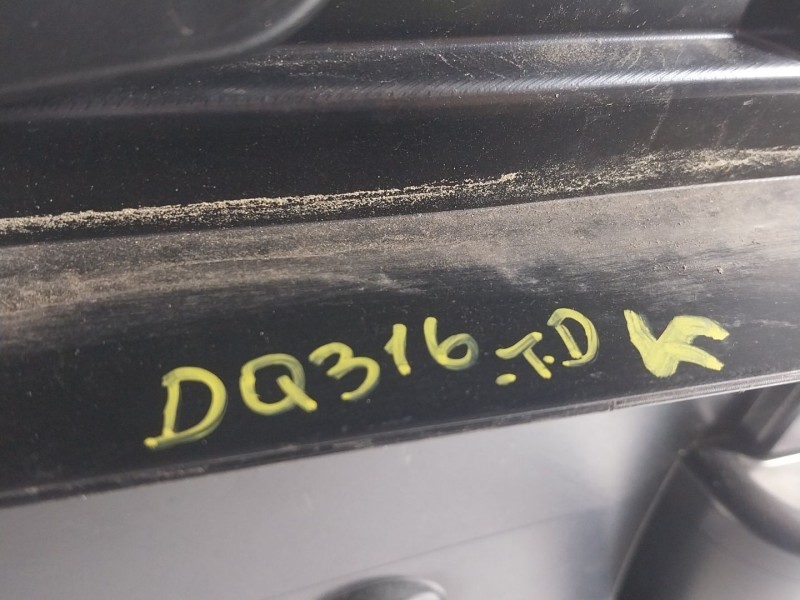 Recambio de moldura para bmw 5 (g30, f90) 540 i xdrive referencia OEM IAM 51128098690 51128098690 