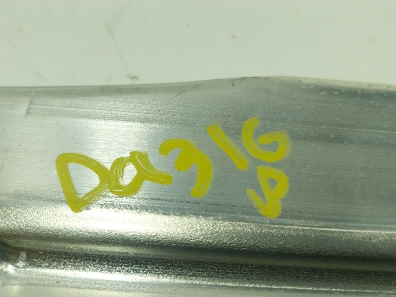 Recambio de travesaño inferior para bmw 5 (g30, f90) 540 i xdrive referencia OEM IAM 51617453800 6799630 