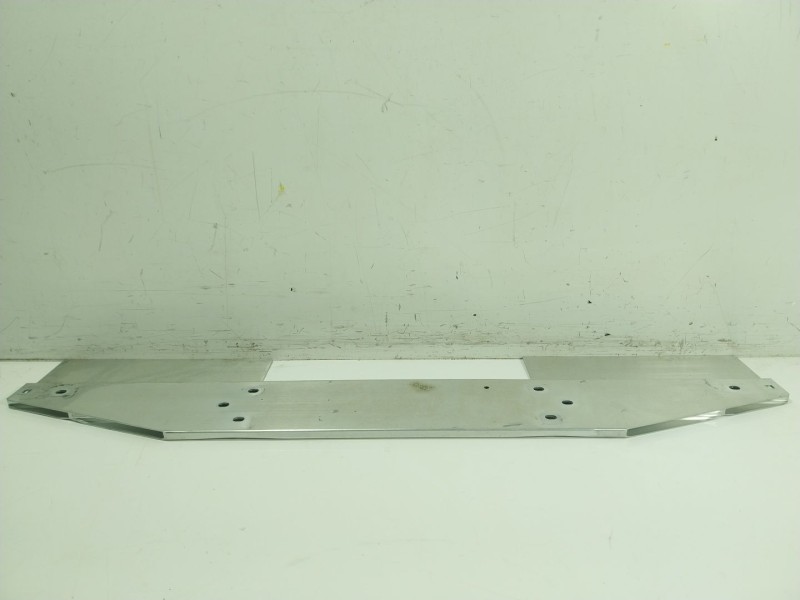 Recambio de travesaño inferior para bmw 5 (g30, f90) 540 i xdrive referencia OEM IAM 51717334421 733442105 