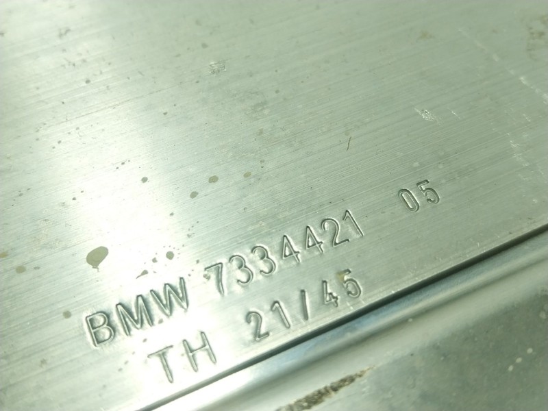 Recambio de travesaño inferior para bmw 5 (g30, f90) 540 i xdrive referencia OEM IAM 51717334421 733442105 