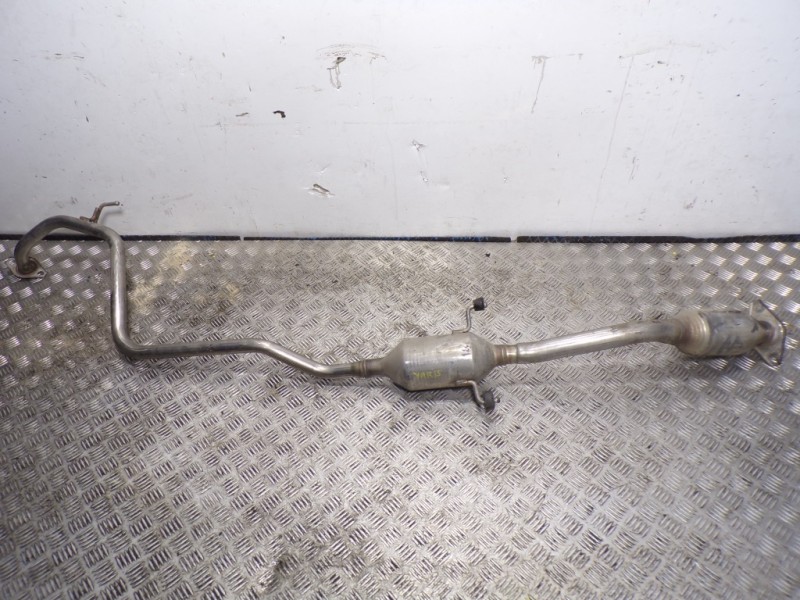 Recambio de catalizador para toyota yaris 1.5 16v cat (híbrido) referencia OEM IAM   
