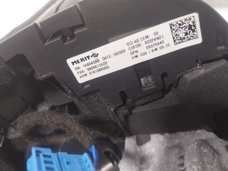 Recambio de volante para peugeot 2008 i (cu_) 1.2 vti referencia OEM IAM 96739515ZD 98084115ZD 