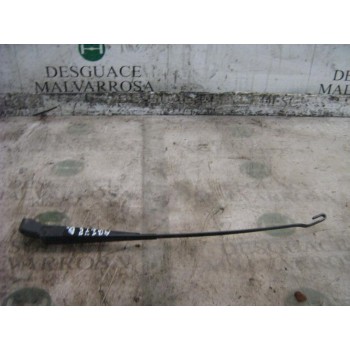 BRAZO LIMPIA DELANTERO DERECHO 