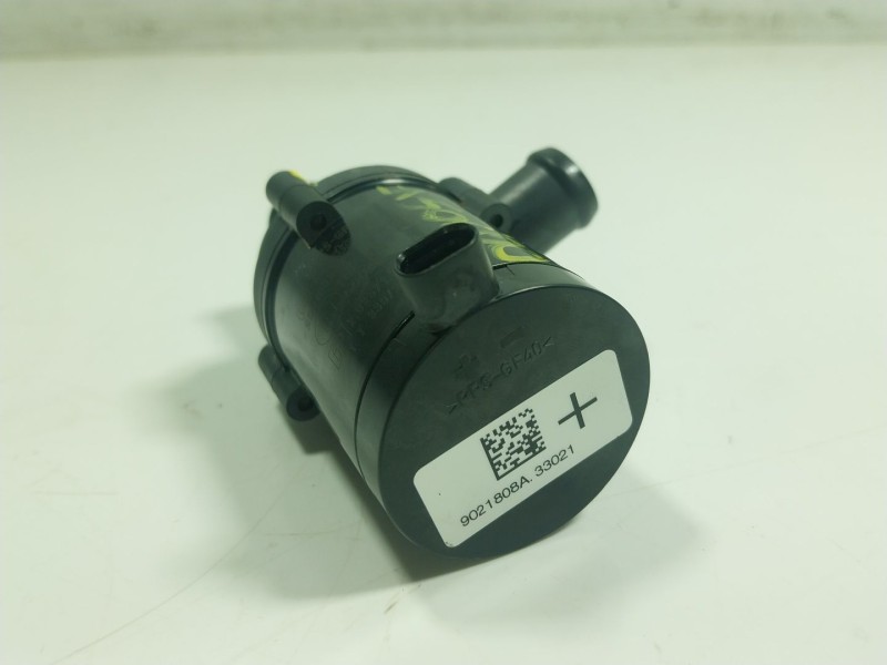 Recambio de bomba agua para bmw 3 (g20, g80, g28) 330 d xdrive referencia OEM IAM 64129329961 9021808A 