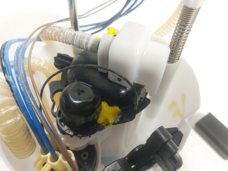 Recambio de aforador para mini mini countryman (f60) cooper s all4 referencia OEM IAM 16117300463 7300463 