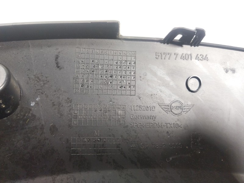 Recambio de aletin trasero derecho para mini mini countryman (f60) cooper s all4 referencia OEM IAM 51777401434 51777401434 