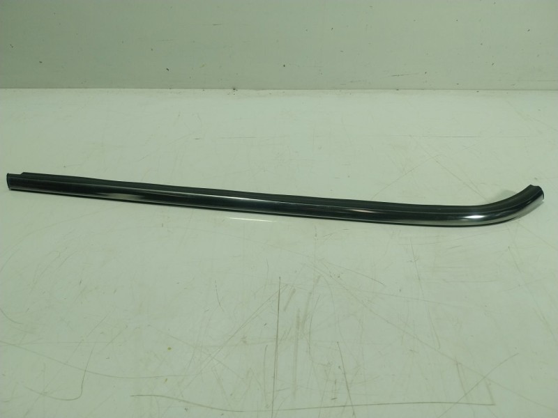 Recambio de moldura para mini mini countryman (f60) cooper s all4 referencia OEM IAM 51377390173 74901730120014 