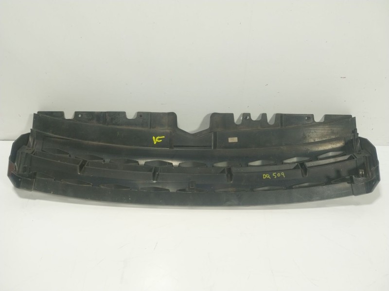 Recambio de rejilla para land rover range rover evoque (l538) 2.2 d 4x4 referencia OEM IAM LR026552  