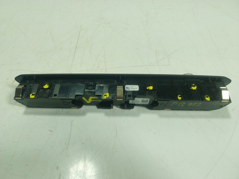 Recambio de mando multifuncion para bmw 4 descapotable (g23, g83) 420 i referencia OEM IAM 61315A47C61 61315A47C6101 