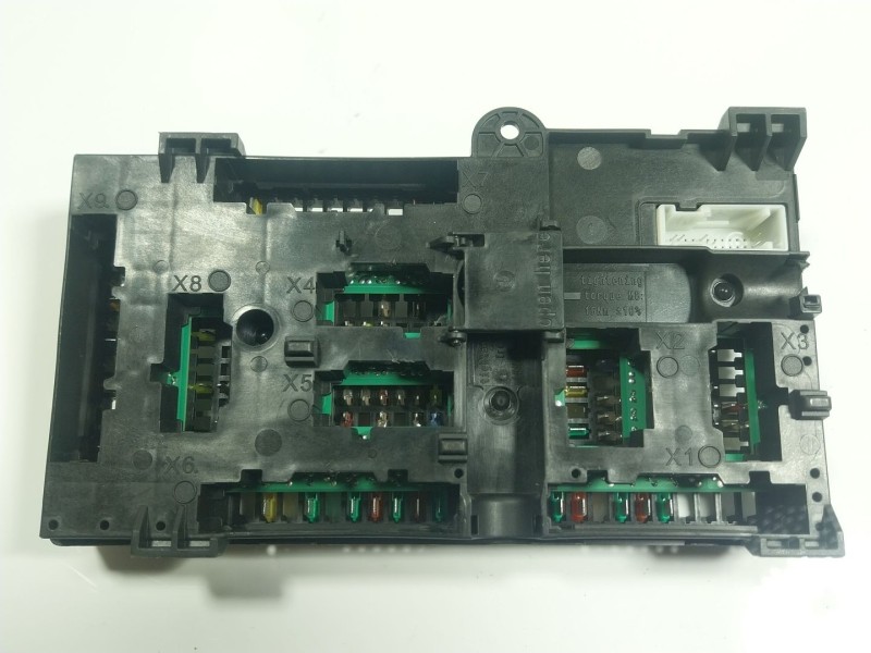 Recambio de caja reles / fusibles para bmw 3 (g20, g80, g28) 330 i referencia OEM IAM 61145A0E7D0 61145A0E7D002 