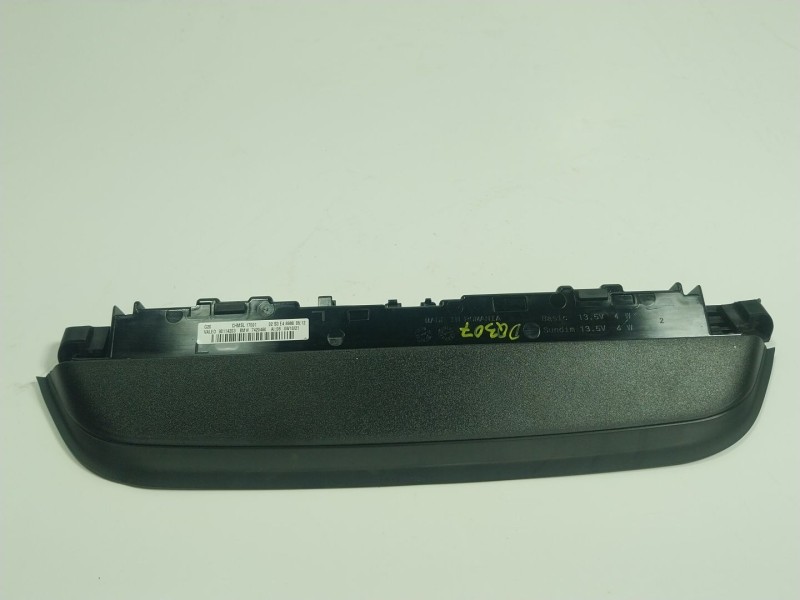 Recambio de piloto trasero central para bmw 3 (g20, g80, g28) 330 i referencia OEM IAM 63257420460 742046008 