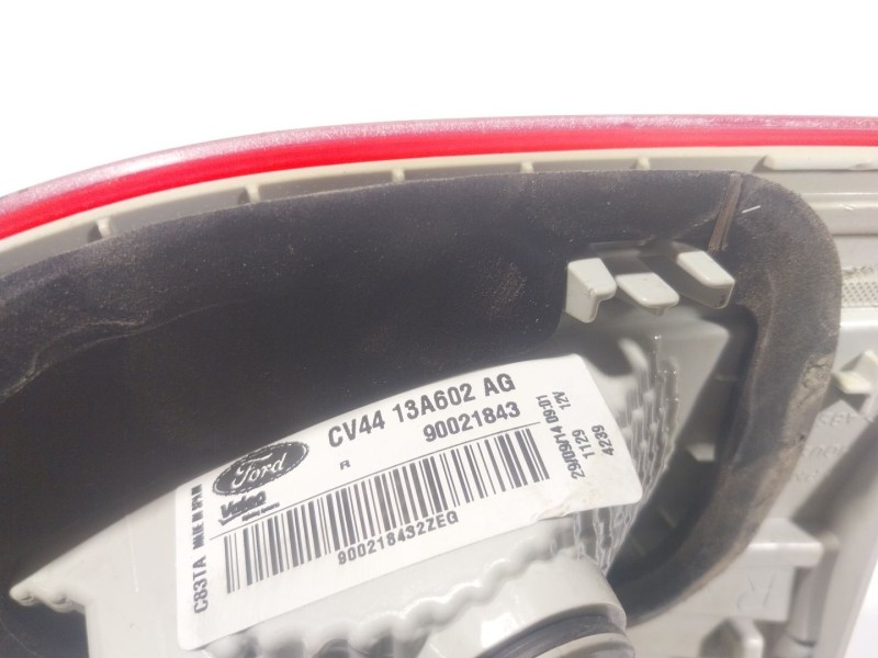 Recambio de piloto trasero derecho interior para ford kuga ii (dm2) 2.0 tdci 4x4 referencia OEM IAM 1785410 CV4413A602AG 