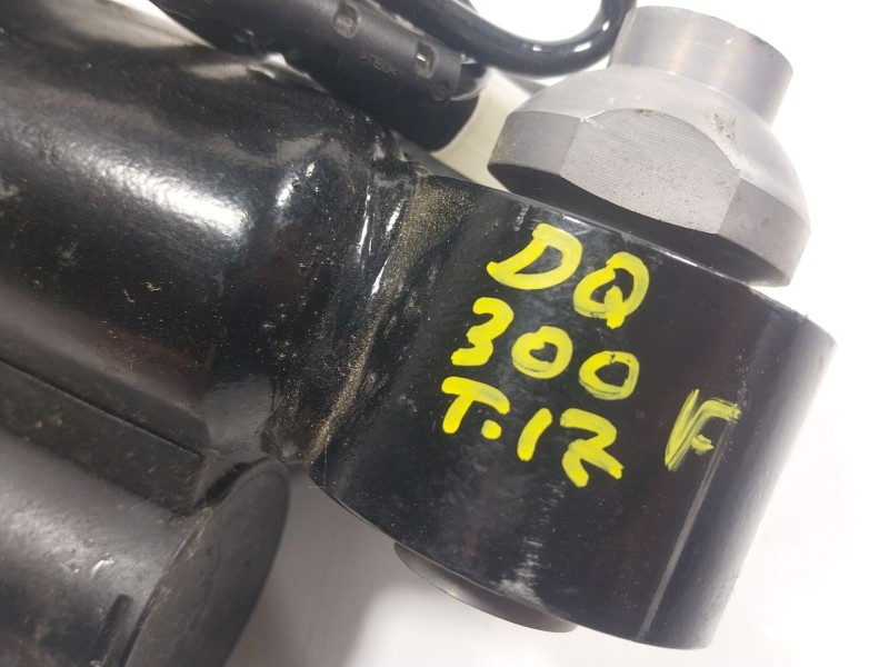 Recambio de amortiguador trasero izquierdo para bmw 8 descapotable (g14, f91) 840 i xdrive referencia OEM IAM 37106878103 371010