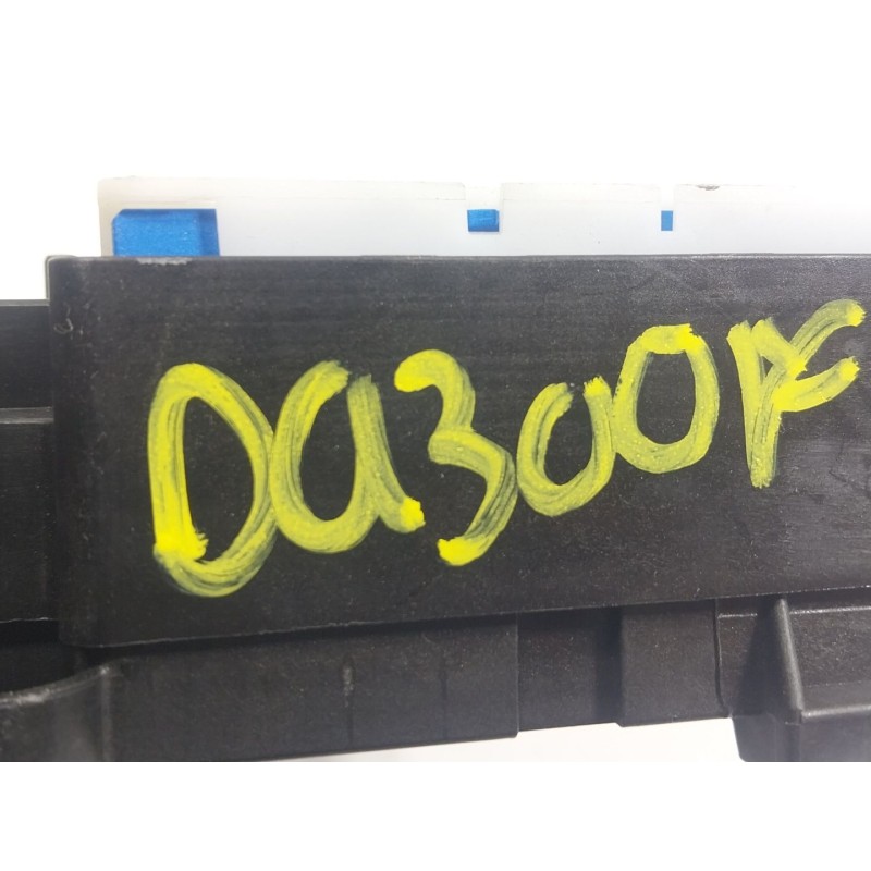 Recambio de caja reles / fusibles para bmw 8 descapotable (g14, f91) 840 i xdrive referencia OEM IAM 61148713127 6114871312703 