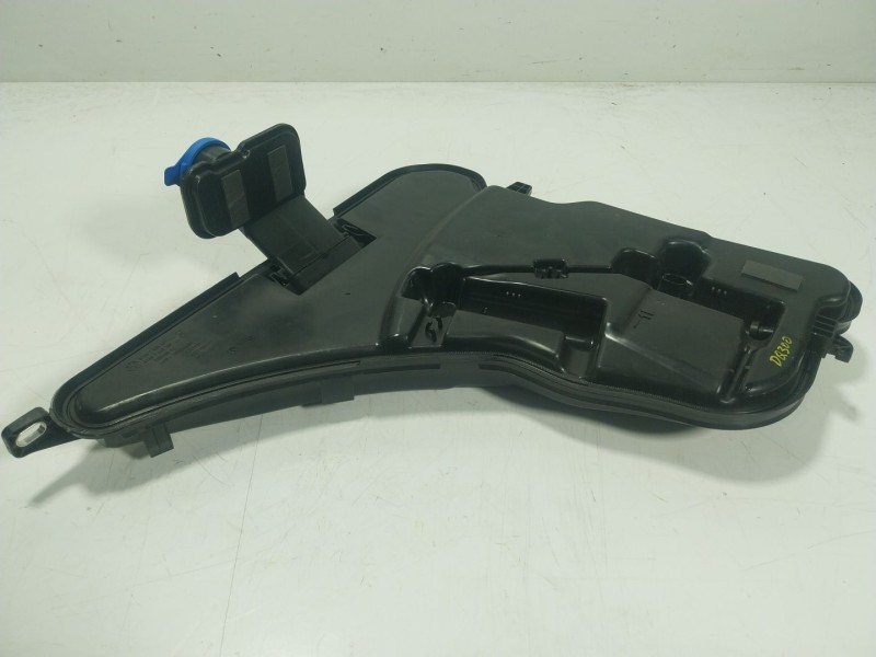 Recambio de deposito limpia para bmw 8 descapotable (g14, f91) 840 i xdrive referencia OEM IAM 61669478625 61667435337 