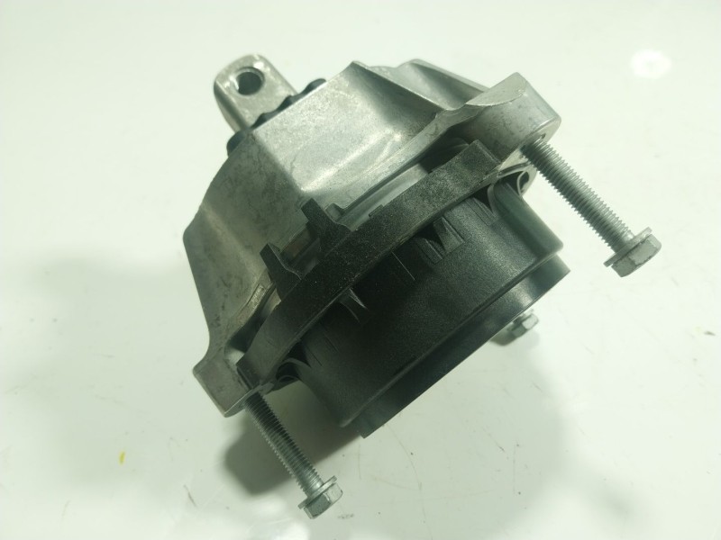 Recambio de soporte motor derecho para bmw 8 descapotable (g14, f91) 840 i xdrive referencia OEM IAM 22116860472 686047202 