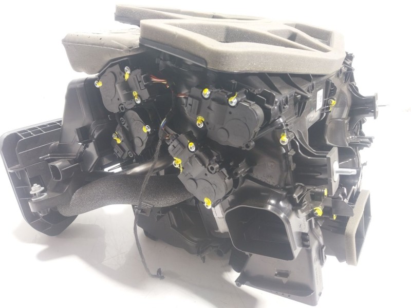 Recambio de calefaccion entera normal para bmw 8 descapotable (g14, f91) 840 i xdrive referencia OEM IAM 64116836881 5A328B8 