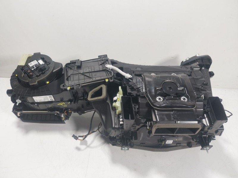 Recambio de calefaccion entera normal para bmw 8 descapotable (g14, f91) 840 i xdrive referencia OEM IAM 64116836881 5A328B8 