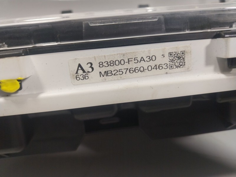 Recambio de cuadro instrumentos para toyota yaris (_p21_, _pa1_, _ph1_) 1.5 (mxpa11) referencia OEM IAM 83800F5A30 83800F5A30 