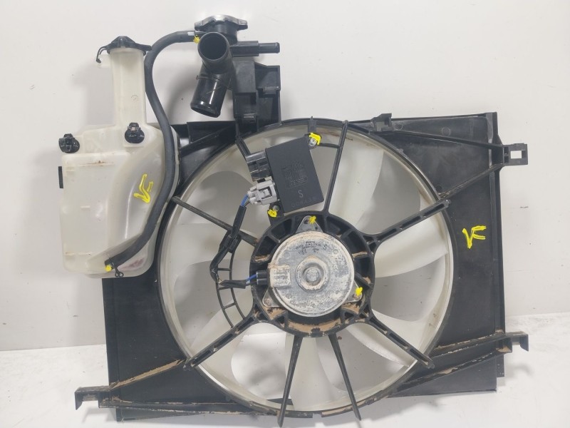 Recambio de electroventilador para toyota yaris (_p21_, _pa1_, _ph1_) 1.5 (mxpa11) referencia OEM IAM 16363K0030 16363K0030 