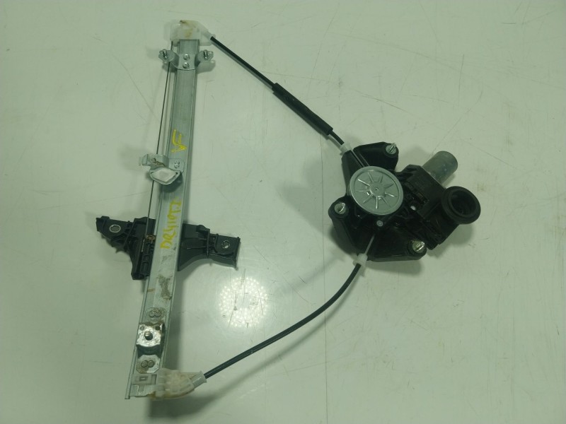 Recambio de elevalunas trasero izquierdo para toyota yaris (_p21_, _pa1_, _ph1_) 1.5 (mxpa11) referencia OEM IAM 69840K0010 8572