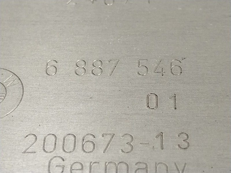 Recambio de cubrecarter para bmw 8 descapotable (g14, f91) 840 i xdrive referencia OEM IAM 31106887546 688754601 