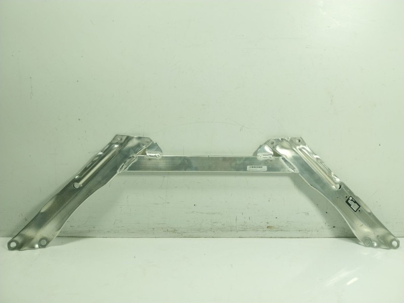 Recambio de travesaño inferior para bmw 8 descapotable (g14, f91) 840 i xdrive referencia OEM IAM 51617453800 6799630 