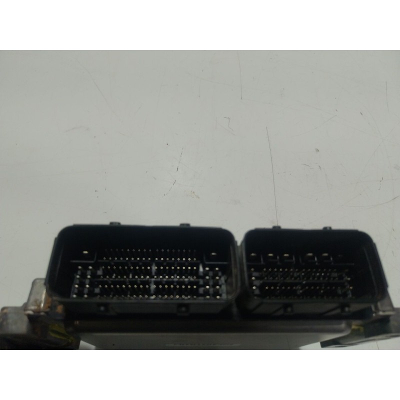 Recambio de centralita motor uce para opel vivaro c platform cabin (k0) 2.0 referencia OEM IAM  9818035080 