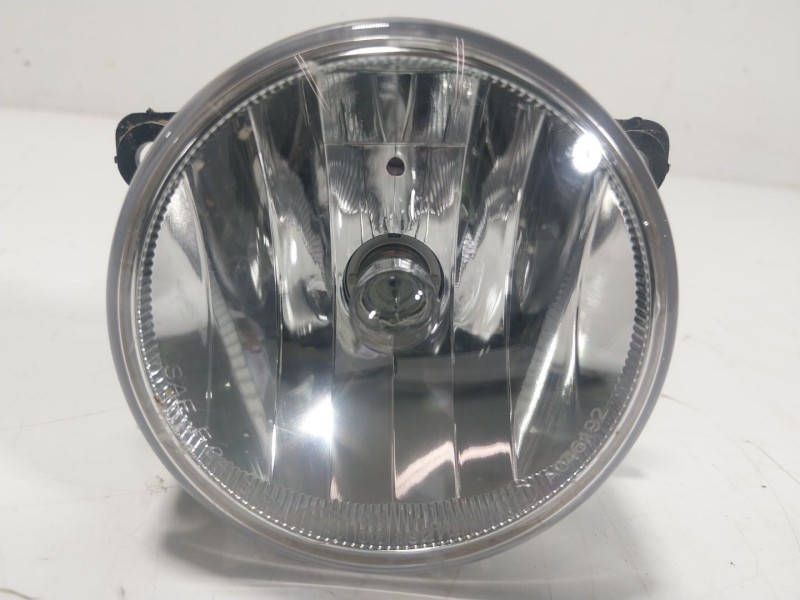 Recambio de faro antiniebla izquierdo para citroën c3 iii (sx) 1.2 vti 82 referencia OEM IAM 9685425280  