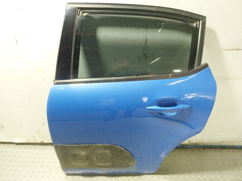 Recambio de puerta trasera izquierda para citroën c3 iii (sx) 1.2 vti 82 referencia OEM IAM 9812716780  