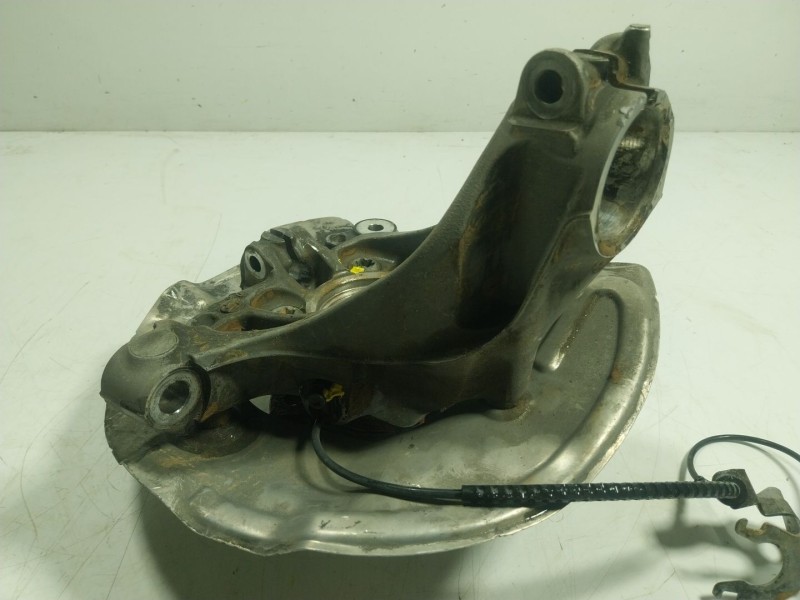 Recambio de mangueta delantera derecha para bmw x2 (f39) sdrive 18 d referencia OEM IAM 31216876852  