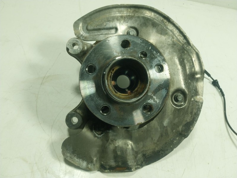 Recambio de mangueta delantera izquierda para bmw x2 (f39) sdrive 18 d referencia OEM IAM 31216876851  