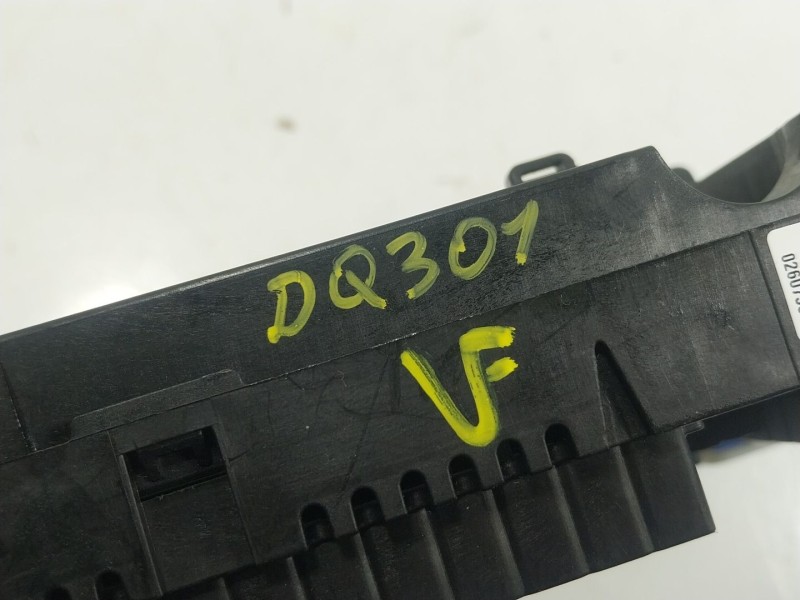 Recambio de caja reles / fusibles para bmw 8 coupé (g15, f92) 840 i xdrive referencia OEM IAM 61148713127 6114871312703 