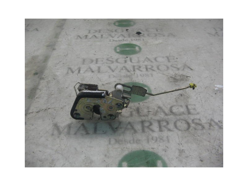 Recambio de cerradura puerta delantera derecha para hyundai accent (x3) 1.3 gs referencia OEM IAM   