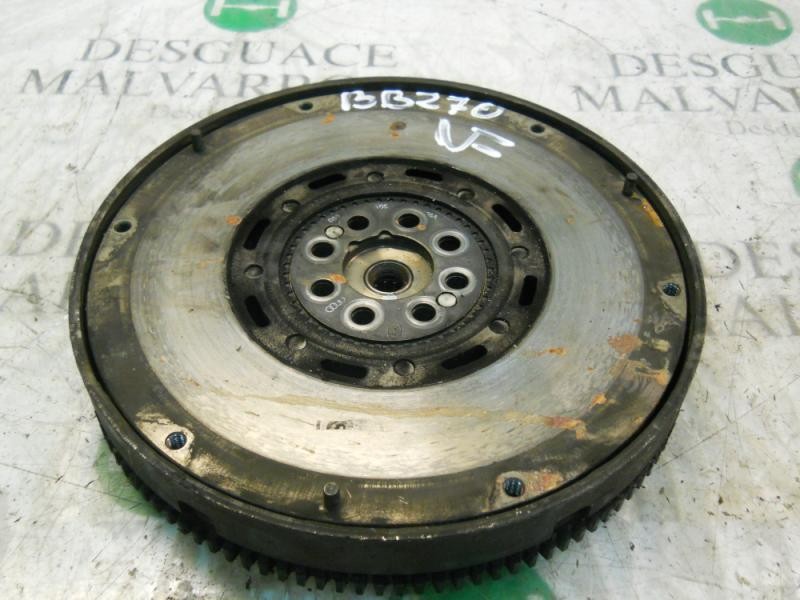 Recambio de volante motor para audi a6 berlina (4b2) 2.5 tdi referencia OEM IAM   